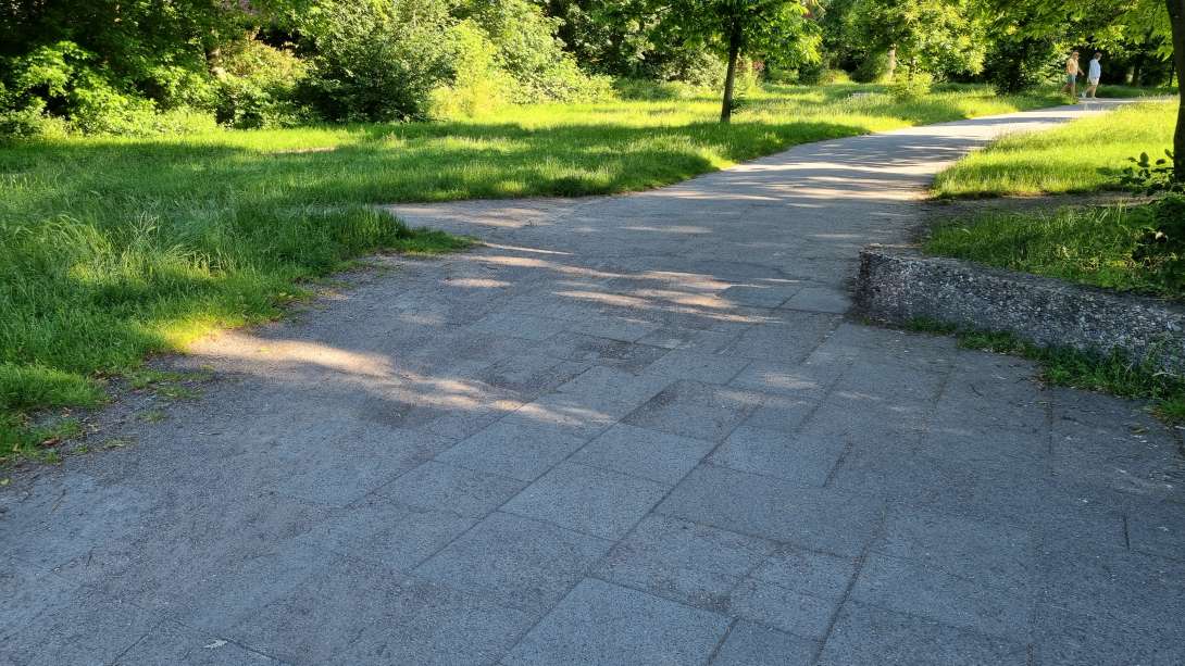 Bild zu gemeldetem Anliegen vom *2024-06-11 14:24:55