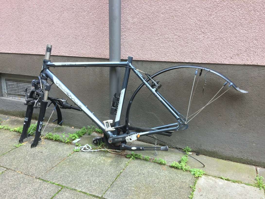 Bild zu gemeldetem Anliegen vom *2024-06-17 22:32:56