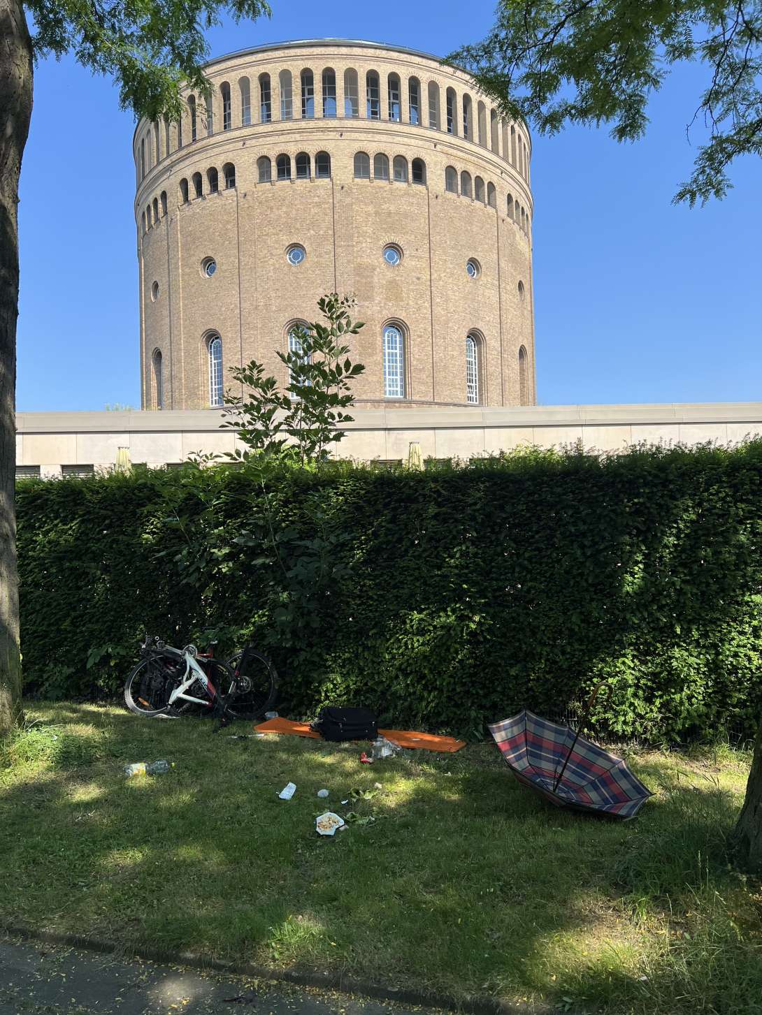 Bild zu gemeldetem Anliegen vom *2024-06-30 15:59:19