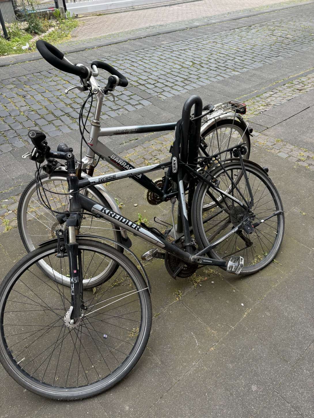 Bild zu gemeldetem Anliegen vom *2024-06-13 07:09:43