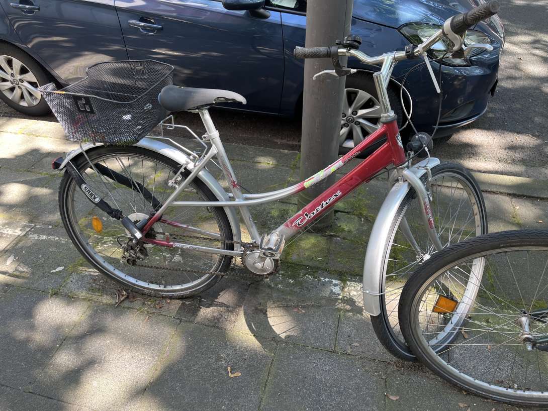 Bild zu gemeldetem Anliegen vom *2024-06-26 18:02:25