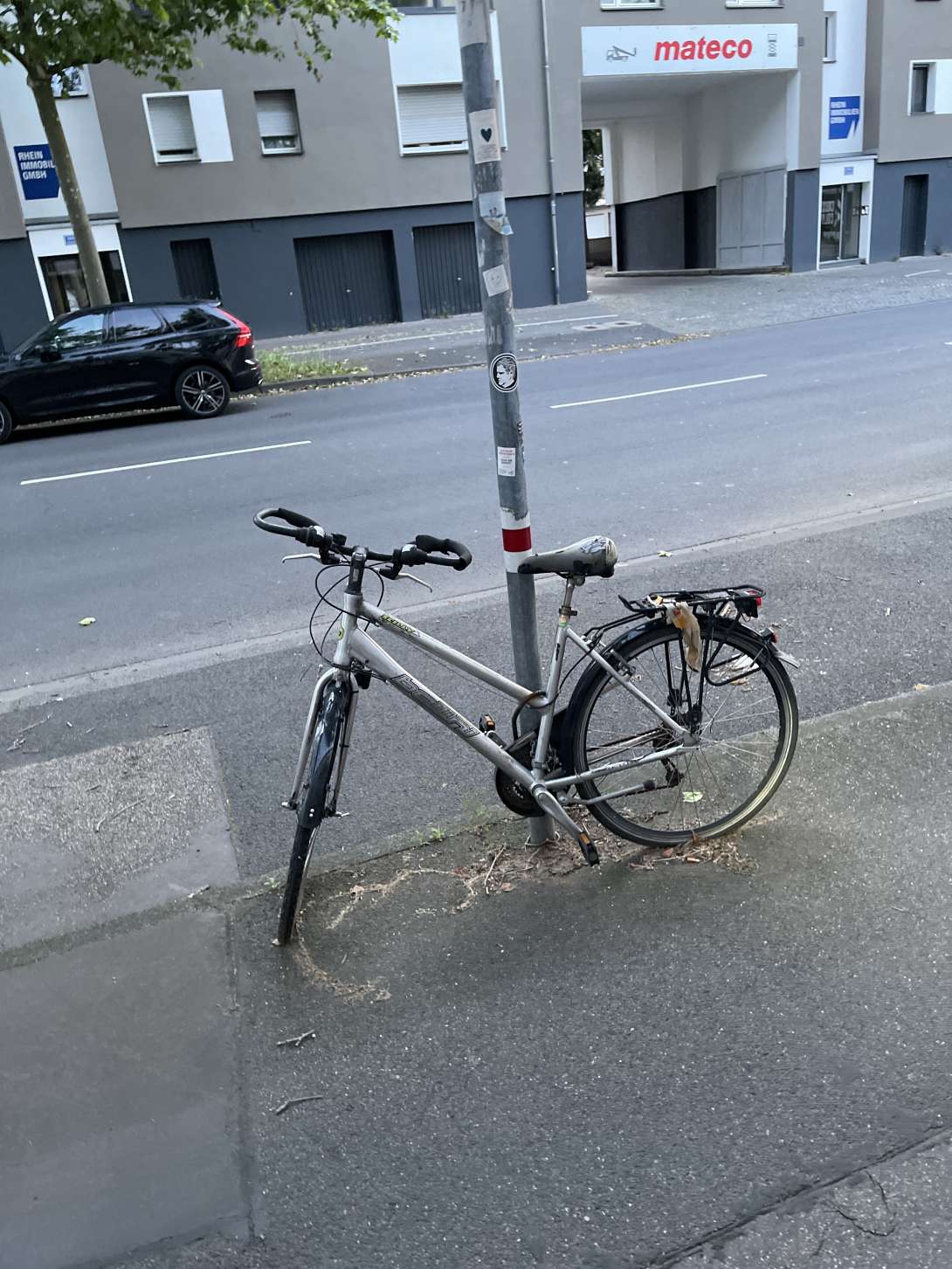 Bild zu gemeldetem Anliegen vom *2024-07-24 15:14:33