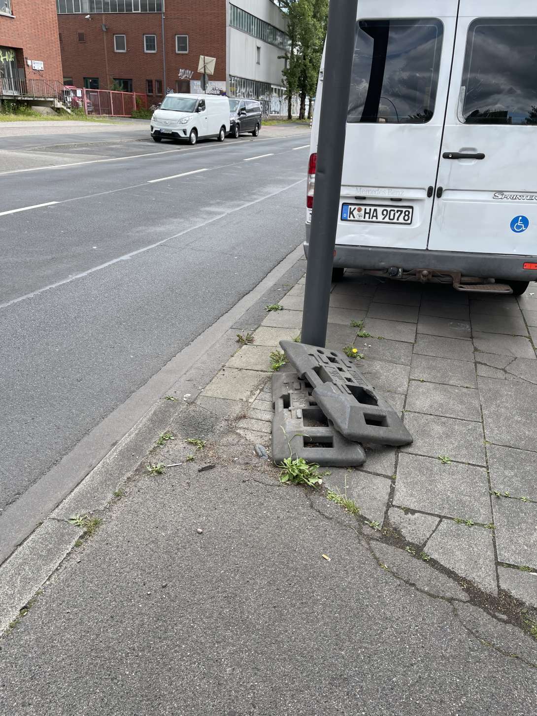 Bild zu gemeldetem Anliegen vom *2024-06-17 09:32:42