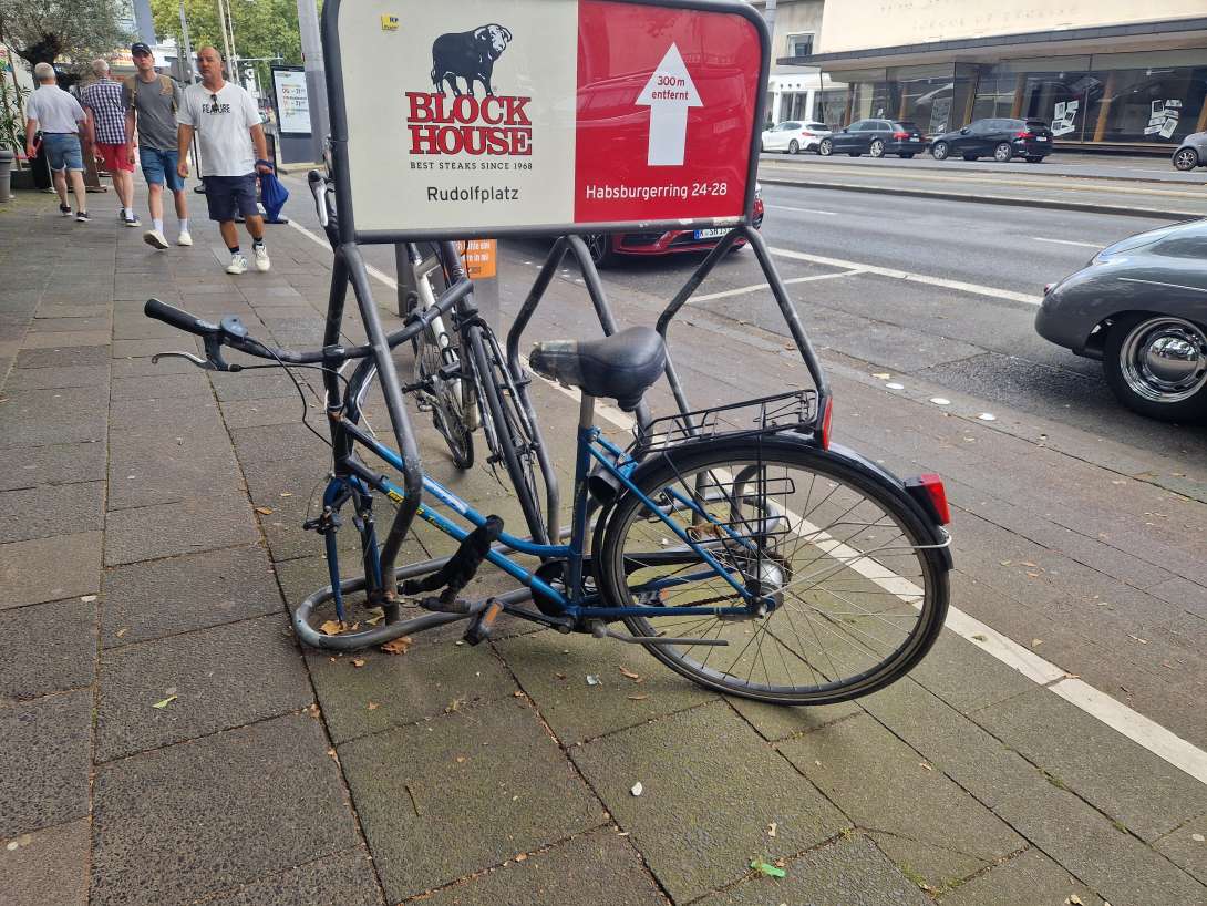 Bild zu gemeldetem Anliegen vom *2024-07-22 14:12:15