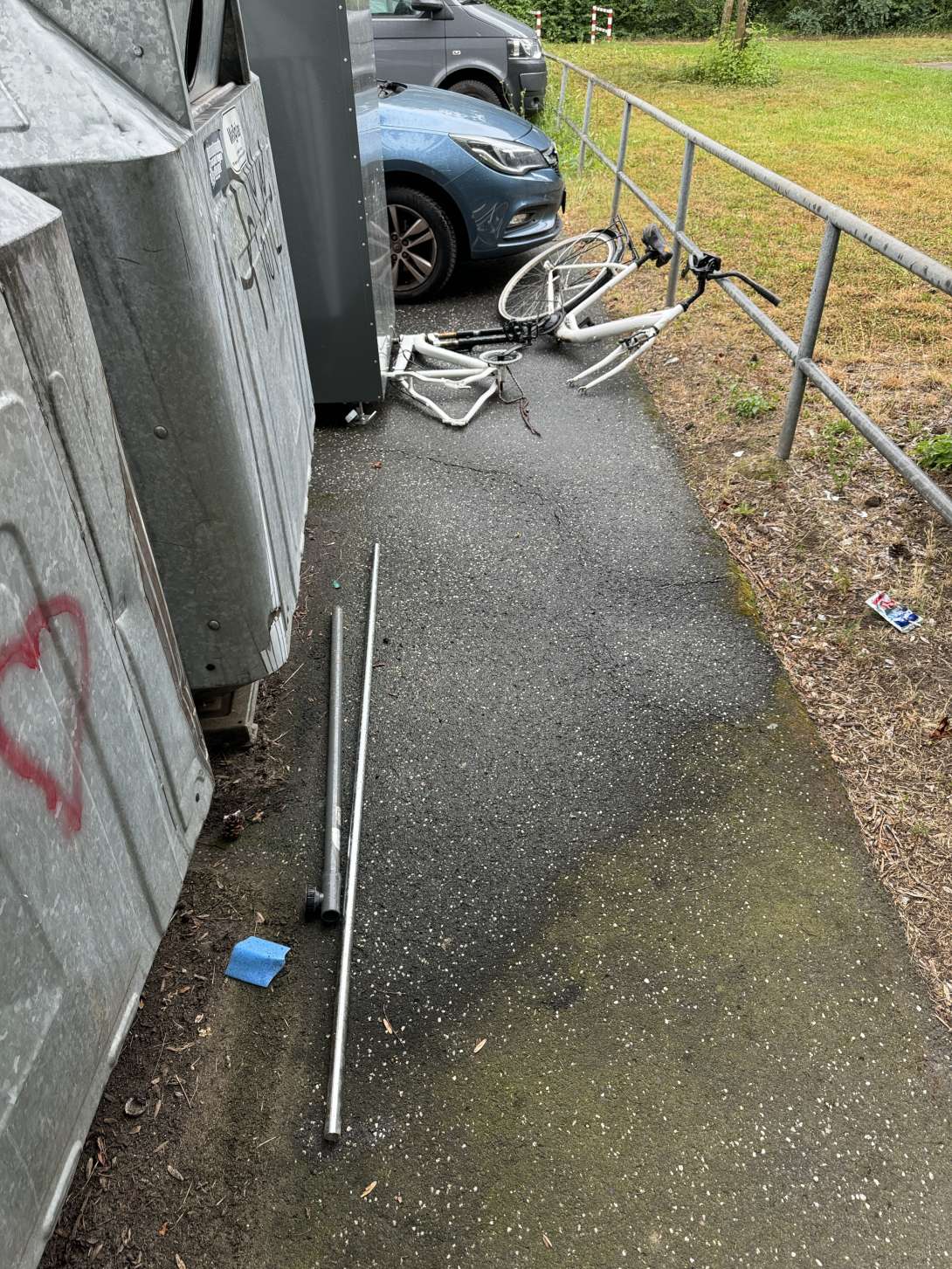 Bild zu gemeldetem Anliegen vom *2024-08-17 12:25:10