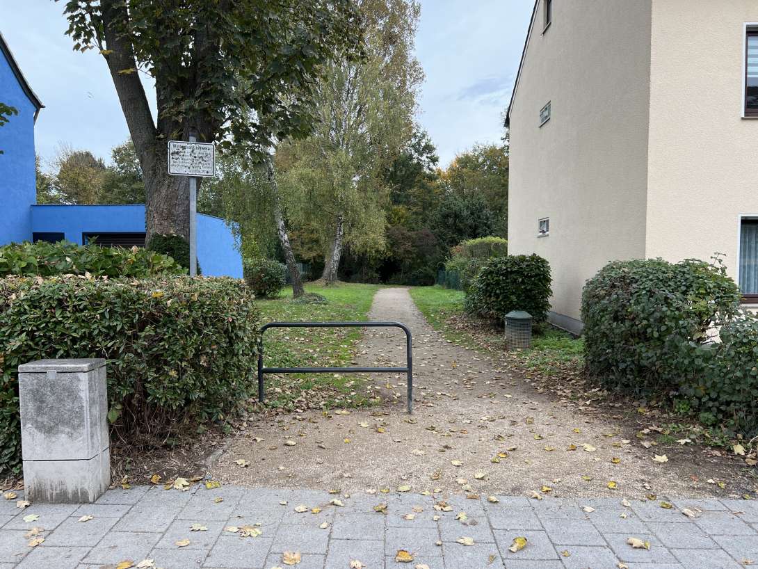 Bild zu gemeldetem Anliegen vom *2024-10-18 14:16:32