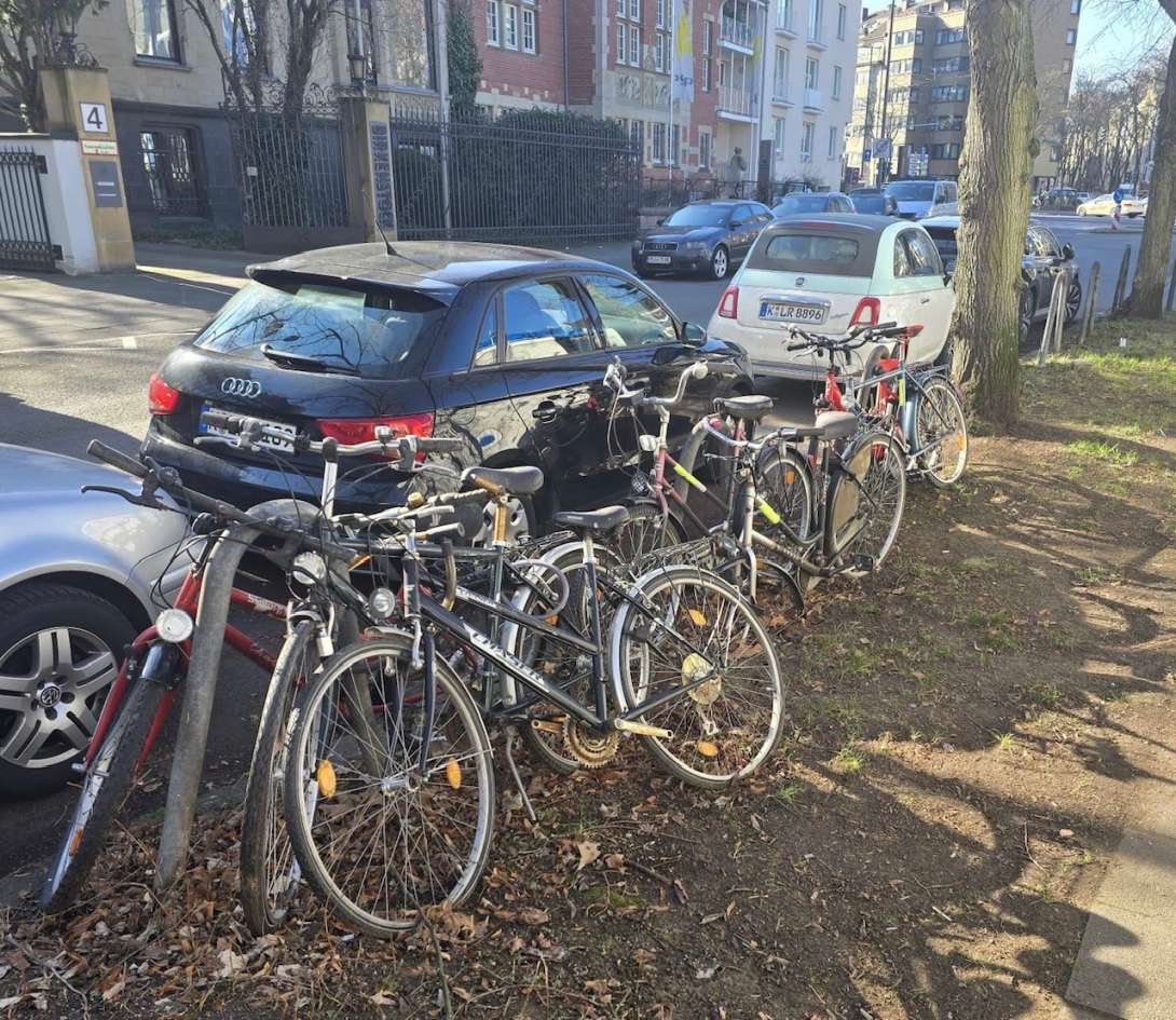 Bild zu gemeldetem Anliegen vom *2025-02-18 17:36:39