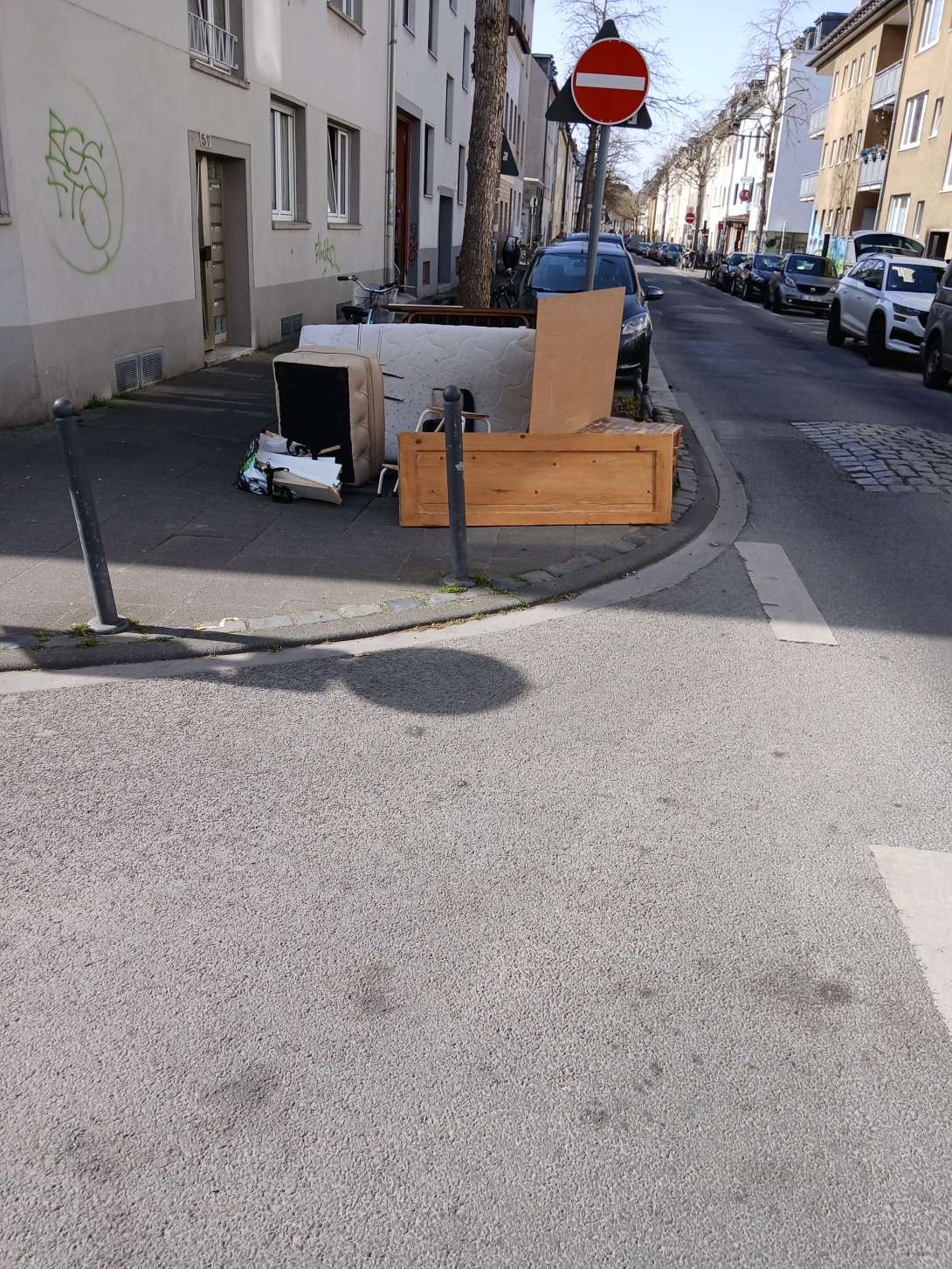 Bild zu gemeldetem Anliegen vom *2025-03-21 18:40:52