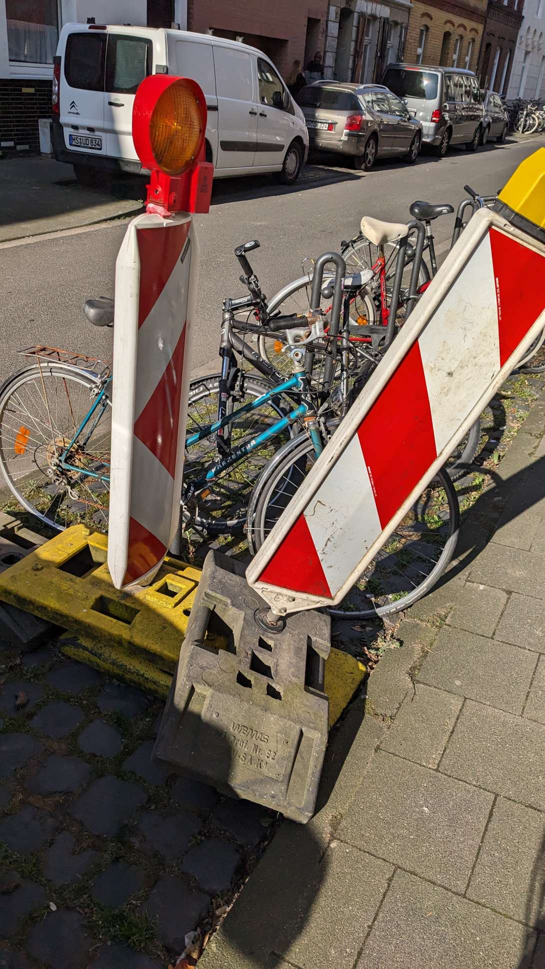 Bild zu gemeldetem Anliegen vom *2025-03-10 06:31:42