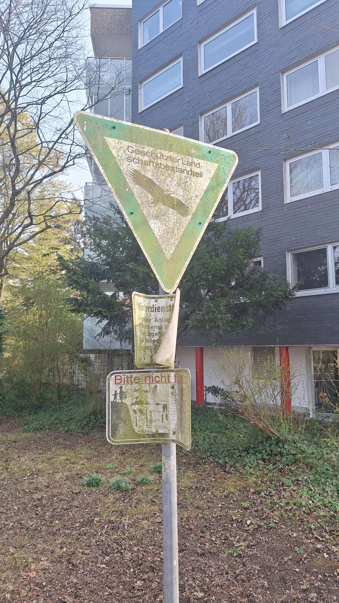Bild zu gemeldetem Anliegen vom *2025-03-25 14:16:14