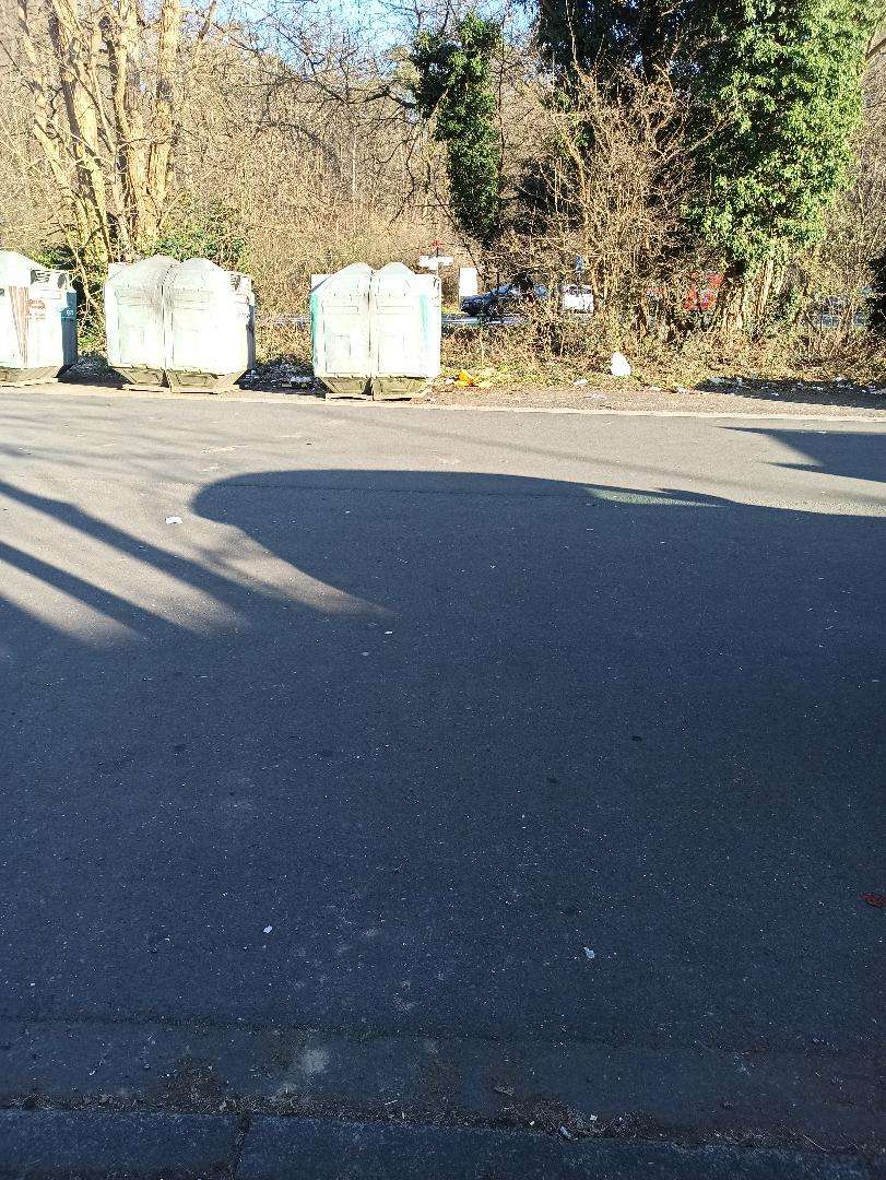 Bild zu gemeldetem Anliegen vom *2025-03-27 01:07:44