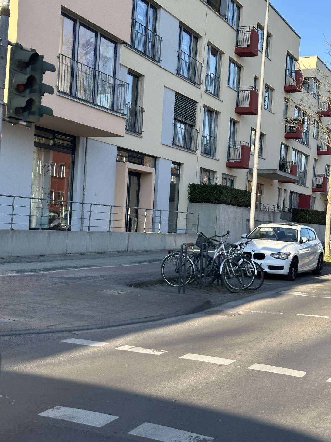Bild zu gemeldetem Anliegen vom *2025-03-19 17:34:17
