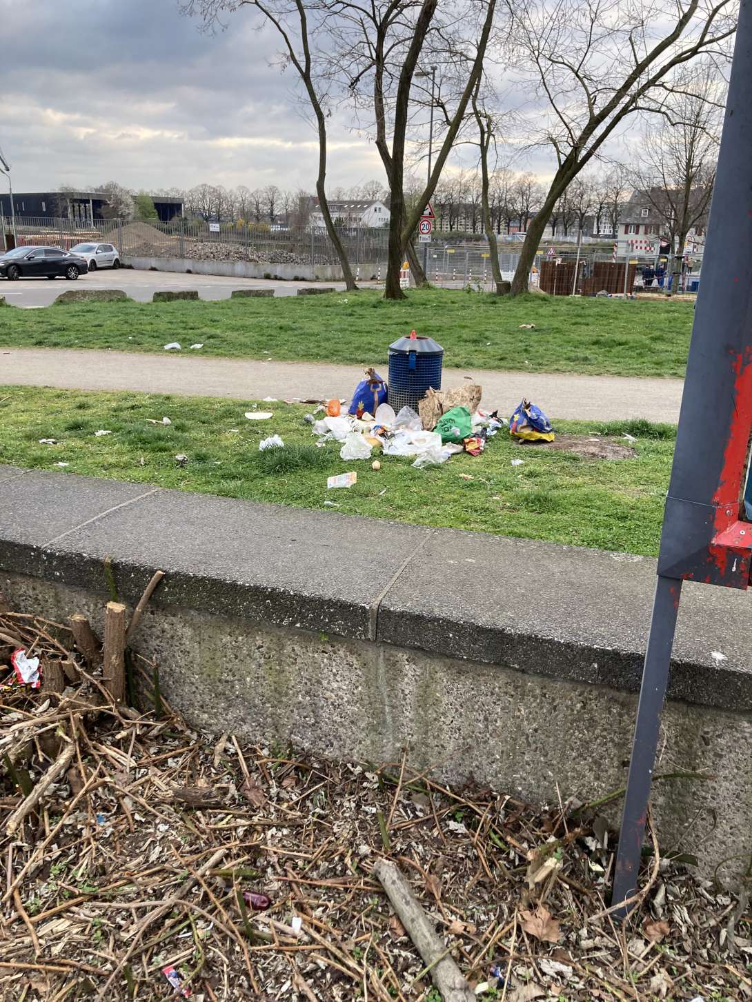 Bild zu gemeldetem Anliegen vom *2025-03-26 20:04:57