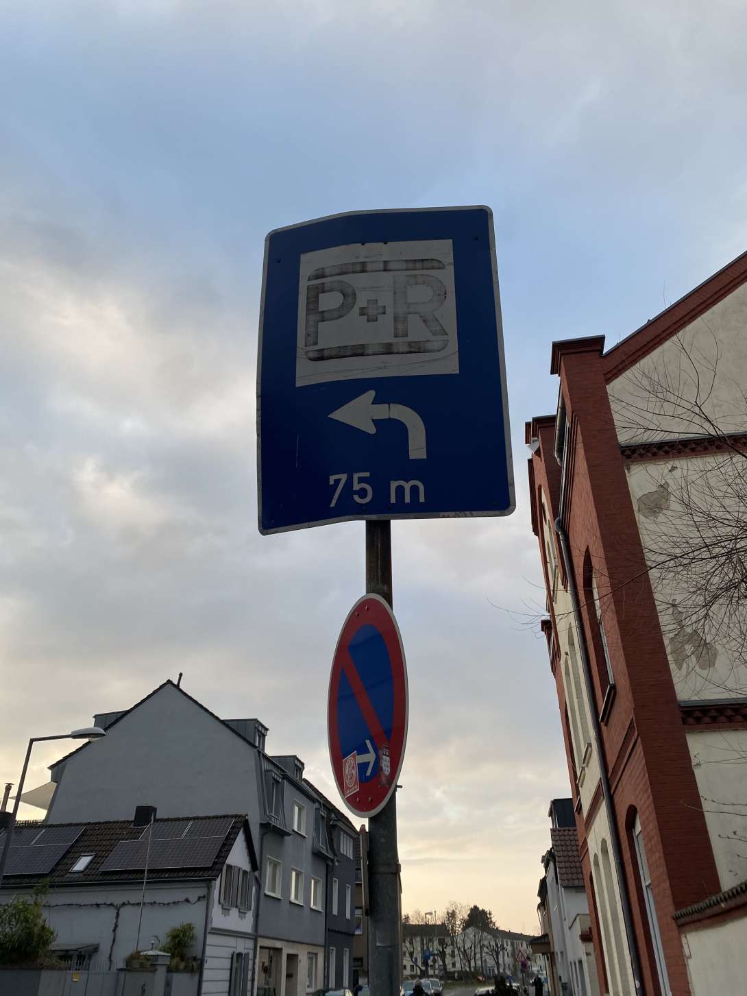 Bild zu gemeldetem Anliegen vom *2025-03-26 00:19:35