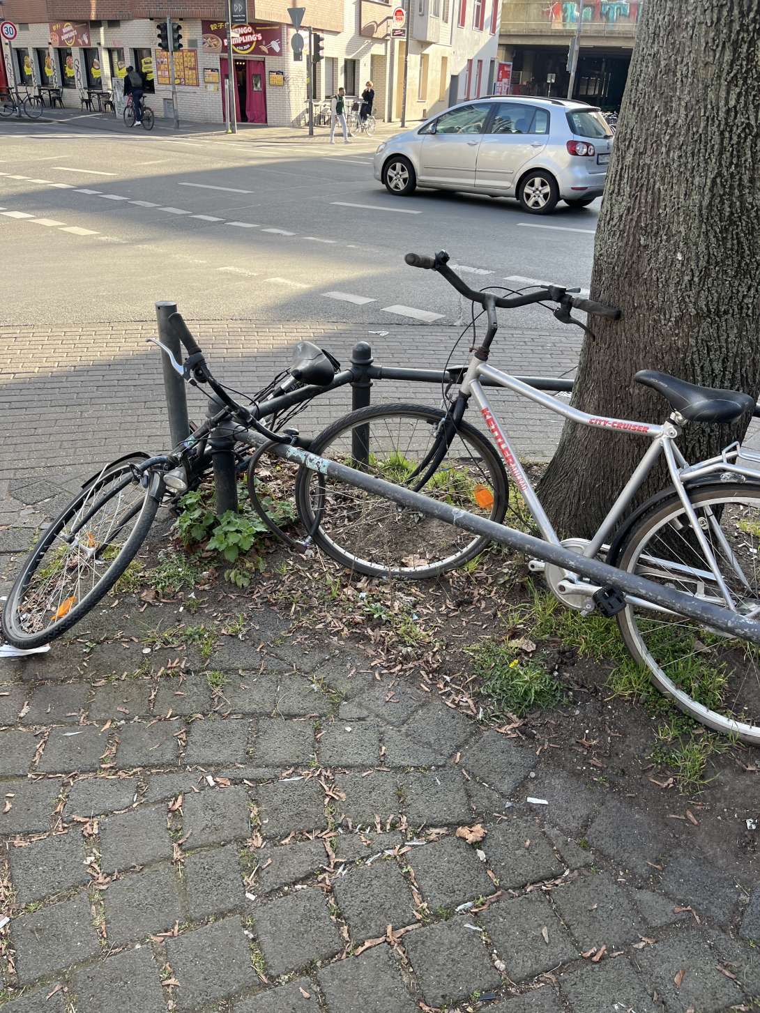 Bild zu gemeldetem Anliegen vom *2025-03-31 17:26:32