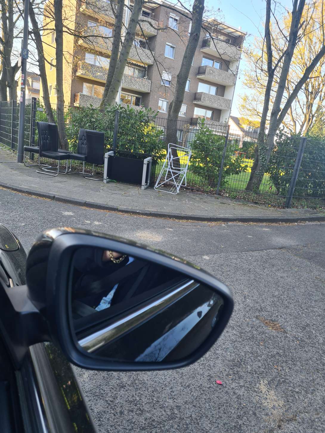 Bild zu gemeldetem Anliegen vom *2025-04-04 08:44:21