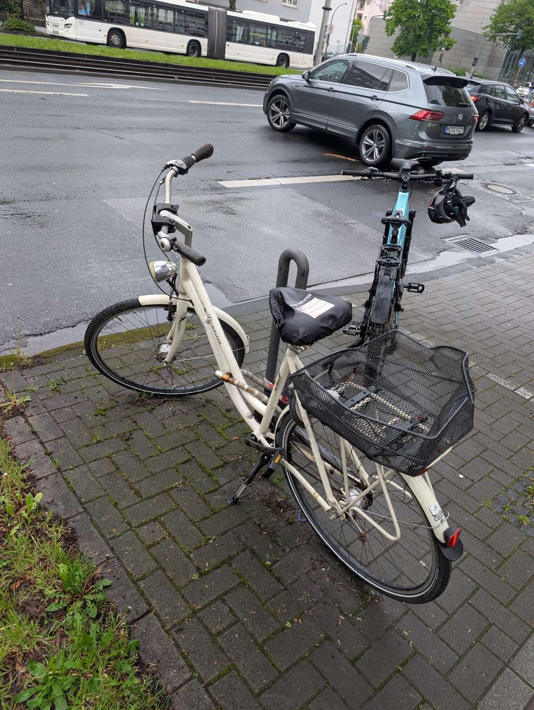 Bild zu gemeldetem Anliegen vom *2025-04-23 15:34:28