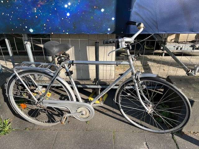 Bild zu gemeldetem Anliegen vom *2025-04-03 14:04:22