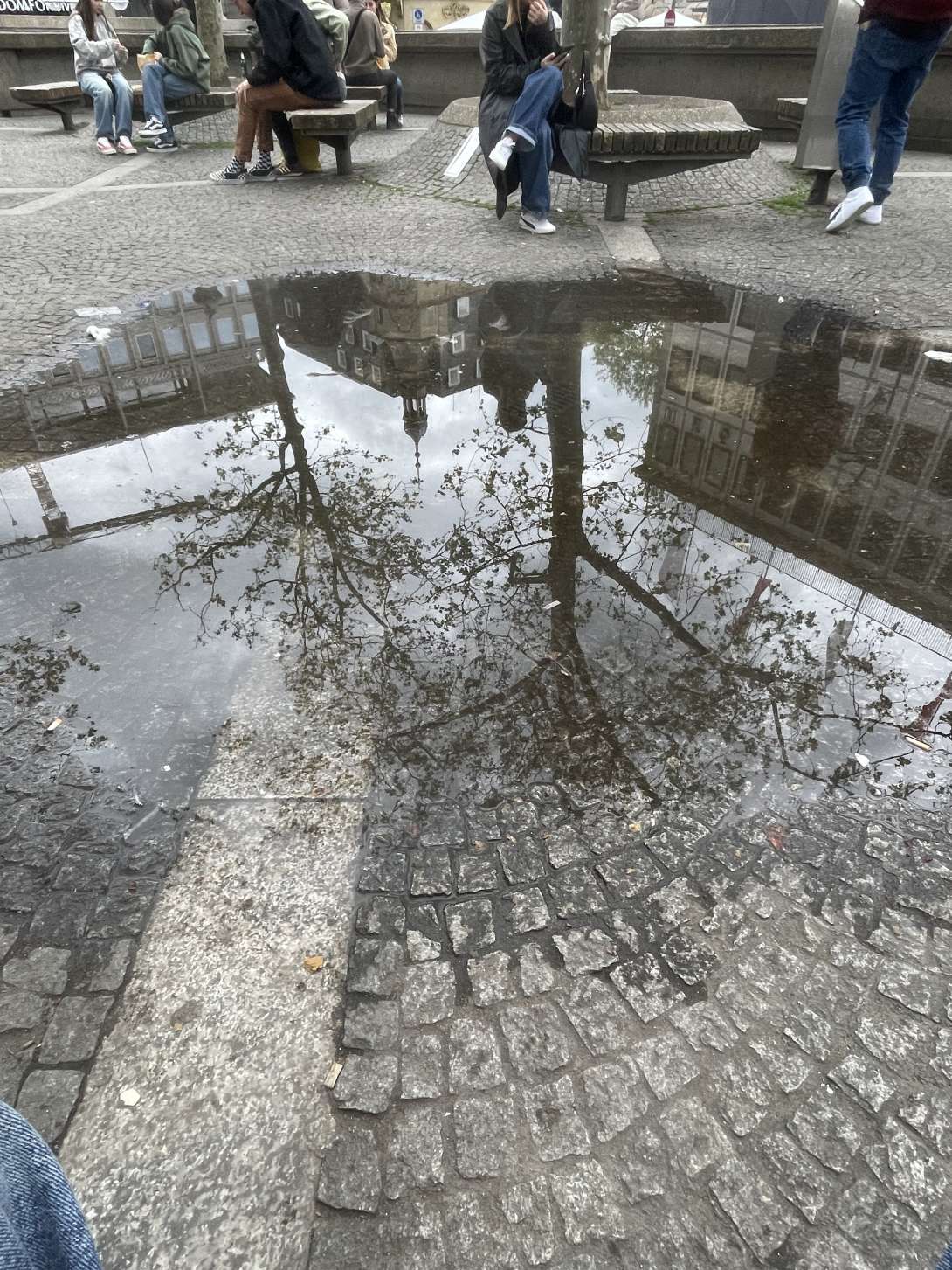 Bild zu gemeldetem Anliegen vom *2025-04-21 17:15:04