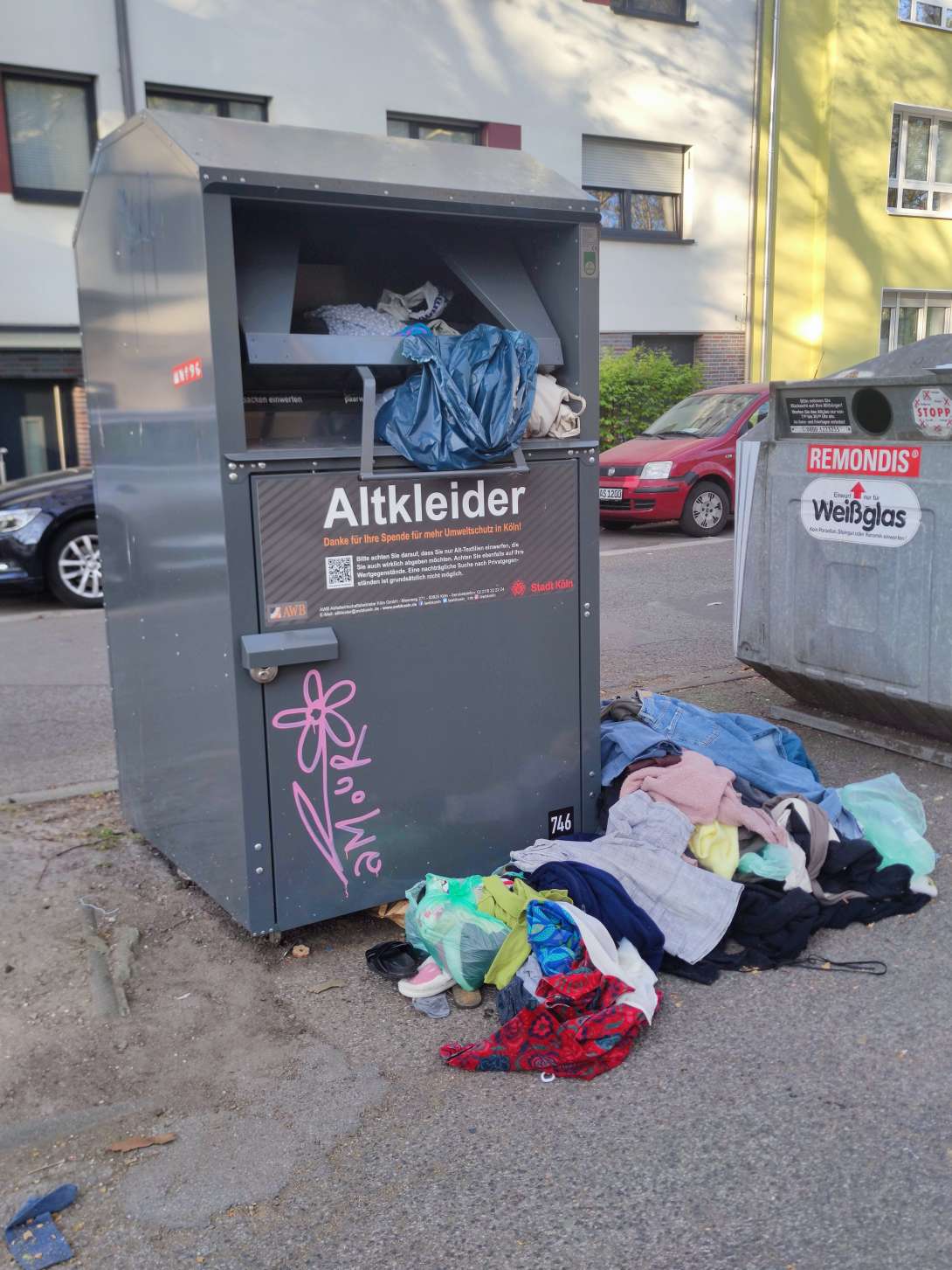 Bild zu gemeldetem Anliegen vom *2025-04-10 00:10:50