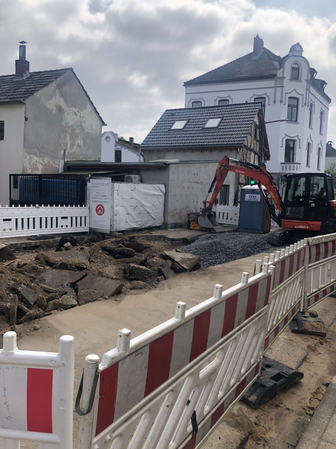 Bild zu gemeldetem Anliegen vom *2025-04-28 06:30:56