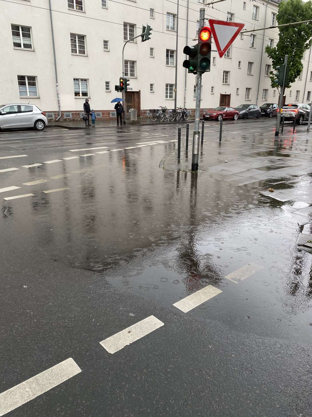 Bild zu gemeldetem Anliegen vom *2025-04-25 23:55:34