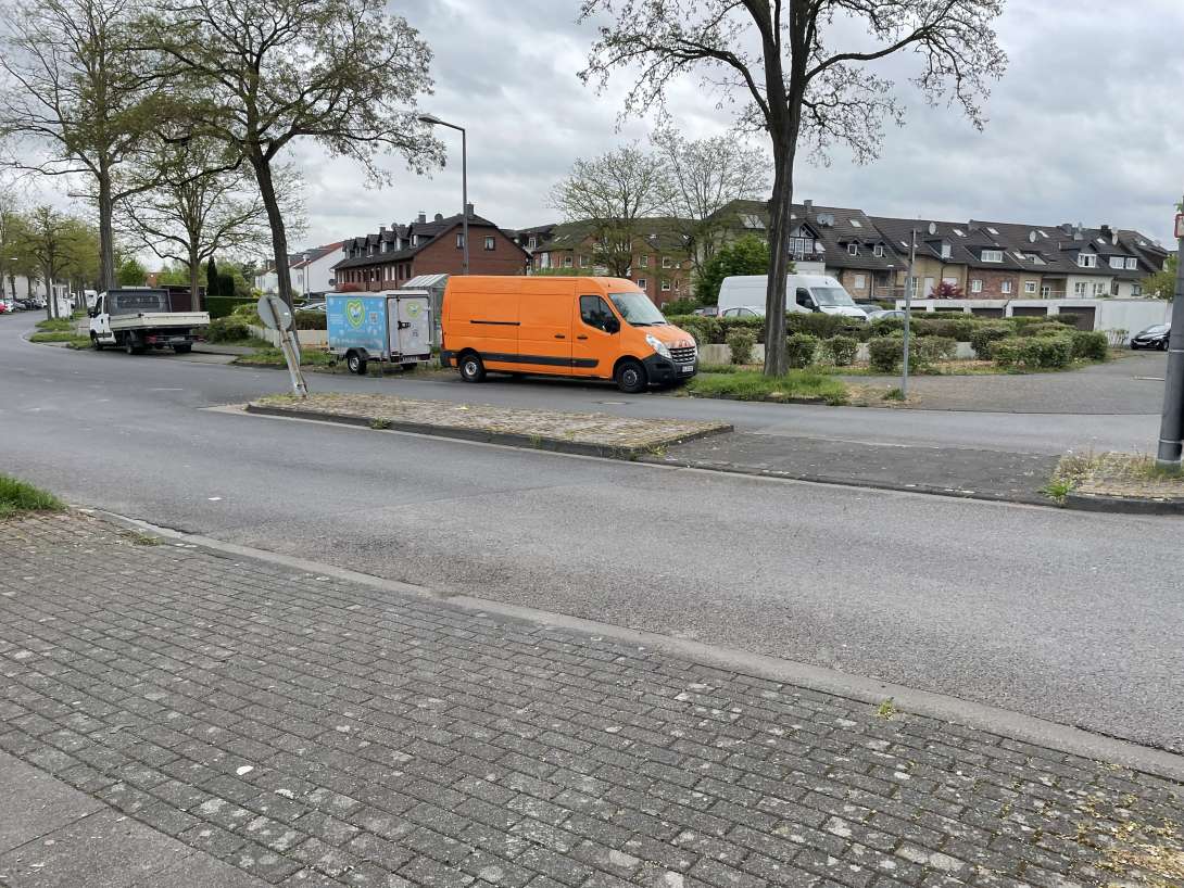 Bild zu gemeldetem Anliegen vom *2025-04-17 15:30:42