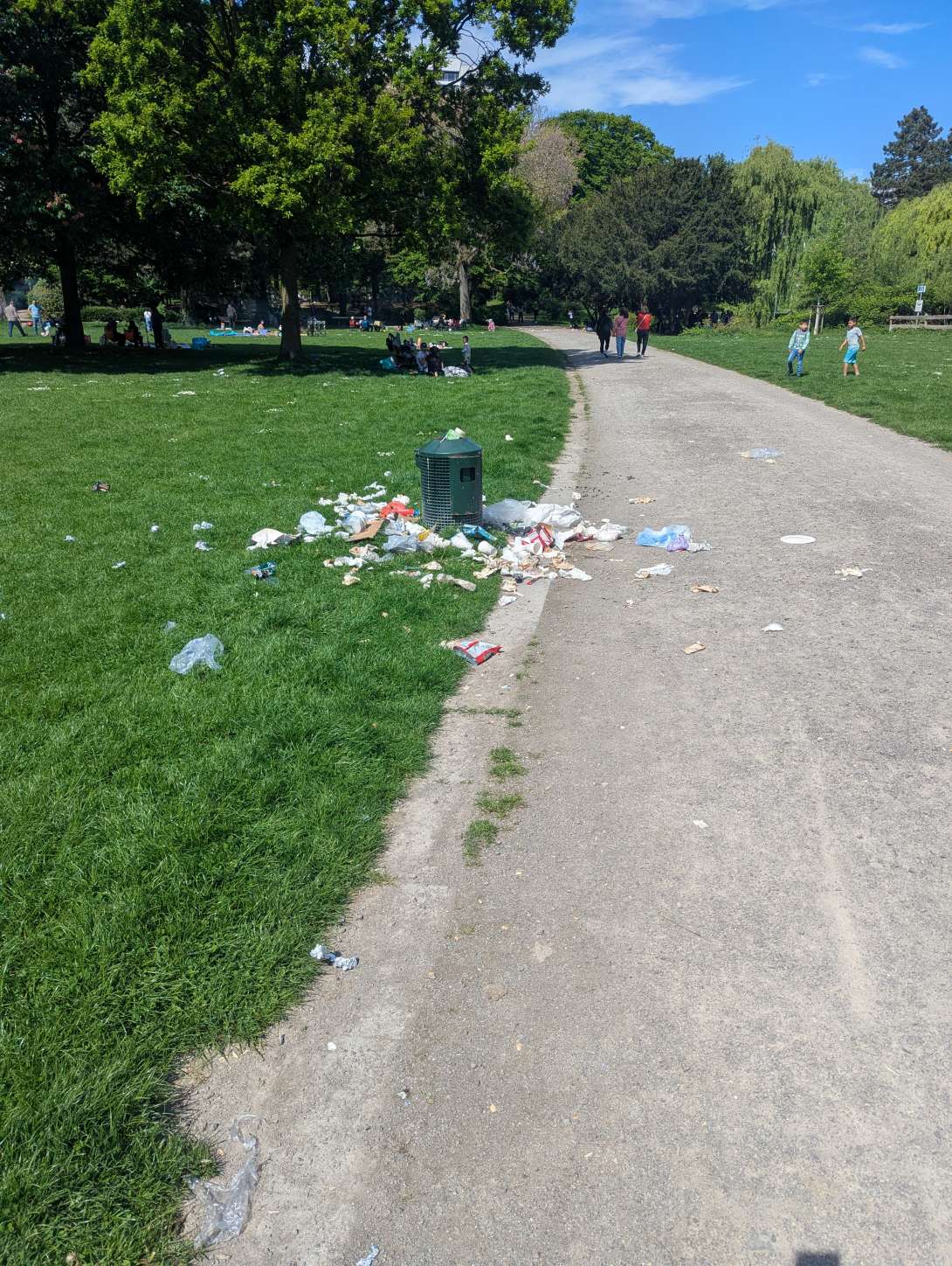 Bild zu gemeldetem Anliegen vom *2025-04-28 14:48:09