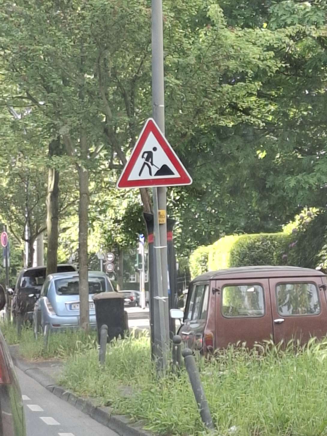 Bild zu gemeldetem Anliegen vom *2025-05-21 09:48:16