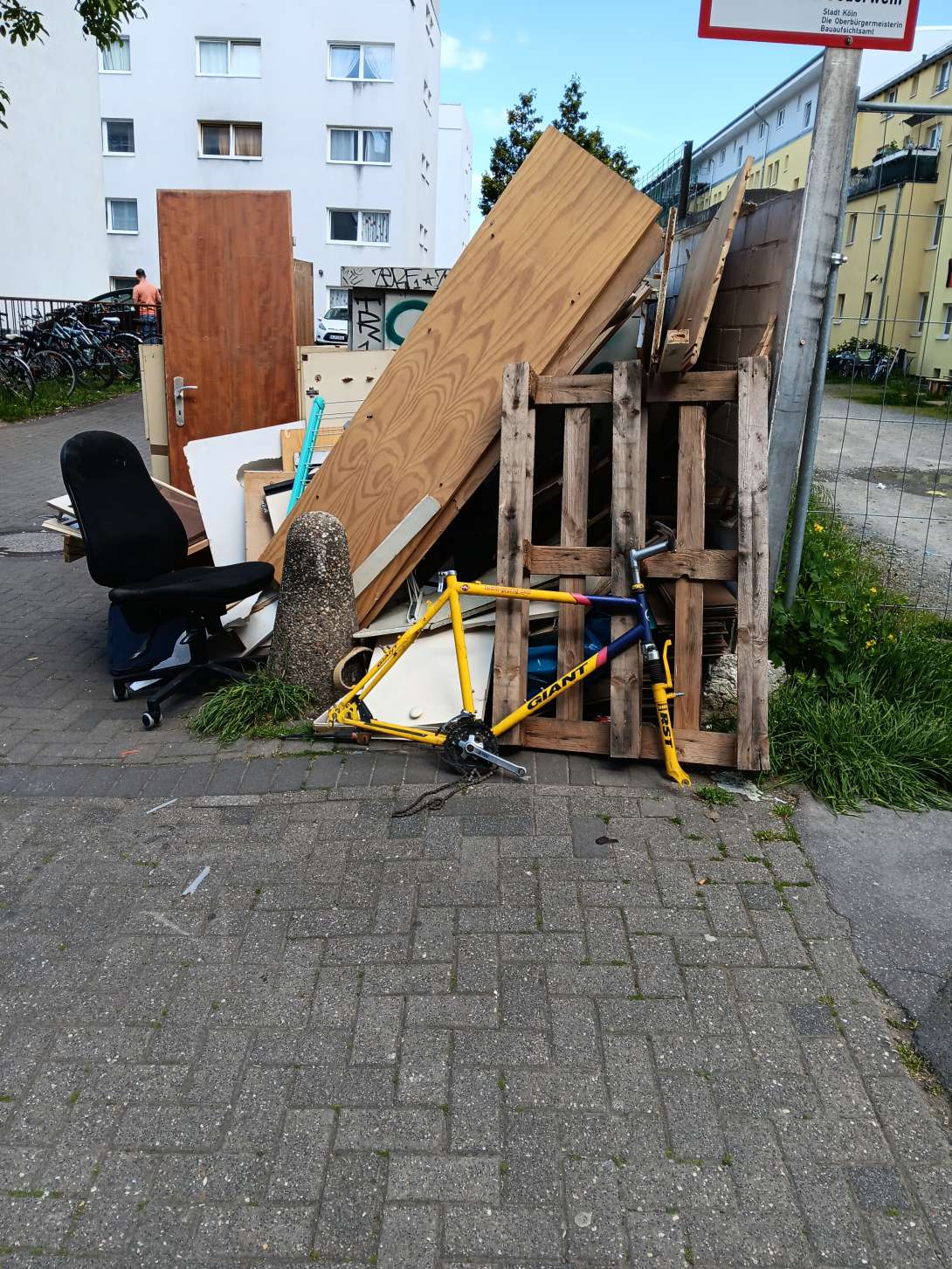 Bild zu gemeldetem Anliegen vom *2025-05-26 09:53:38