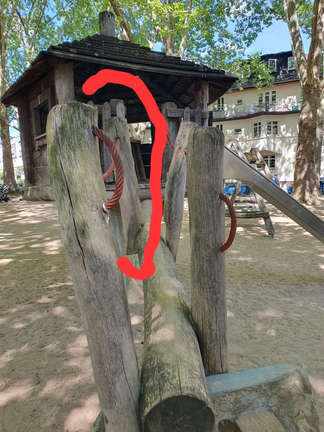 Bild zu gemeldetem Anliegen vom *2025-05-09 15:12:01