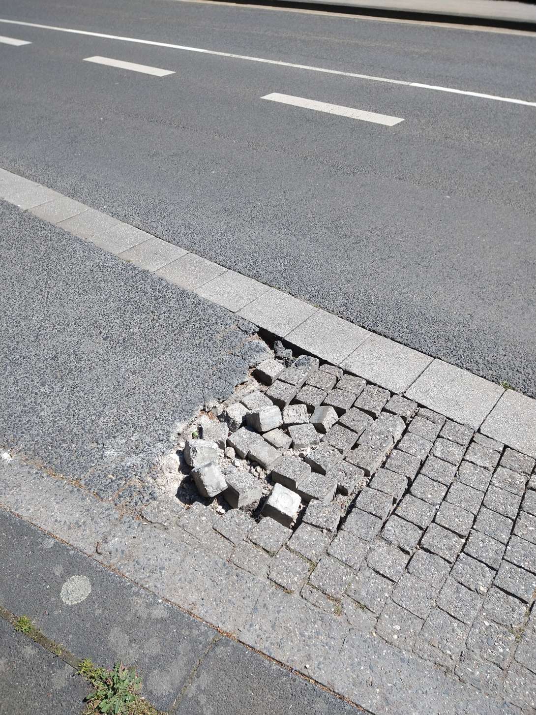 Bild zu gemeldetem Anliegen vom *2025-05-01 23:09:07