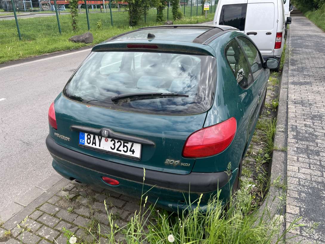 Bild zu gemeldetem Anliegen vom *2025-05-04 21:28:37