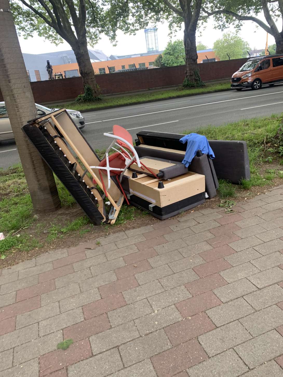 Bild zu gemeldetem Anliegen vom *2025-05-07 16:25:28