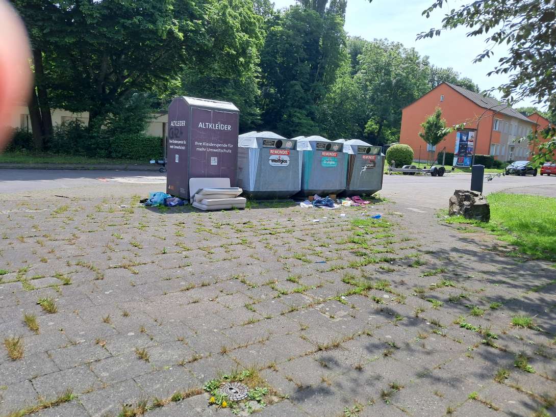 Bild zu gemeldetem Anliegen vom *2025-06-11 13:32:22