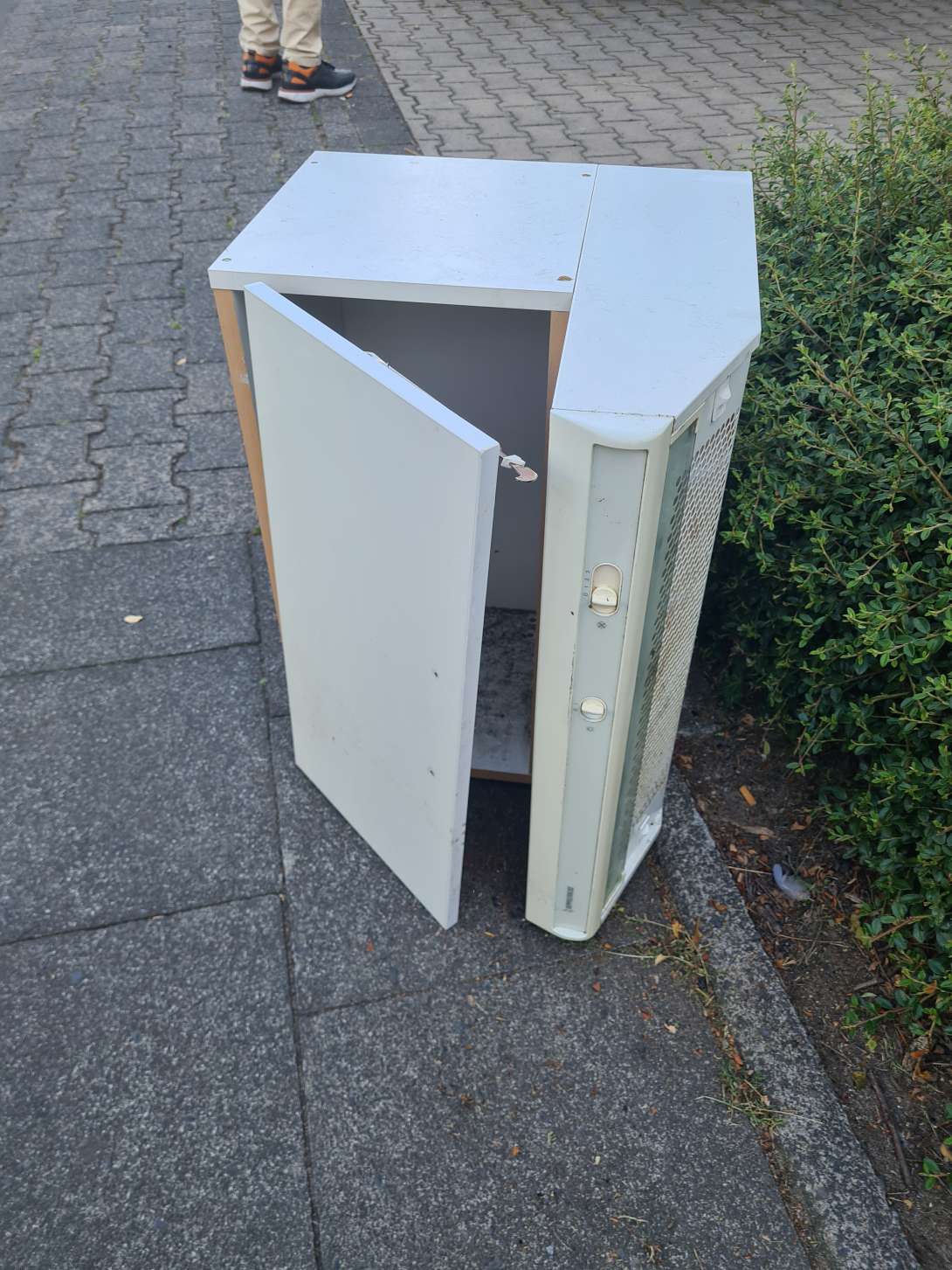Bild zu gemeldetem Anliegen vom *2025-06-25 18:37:07