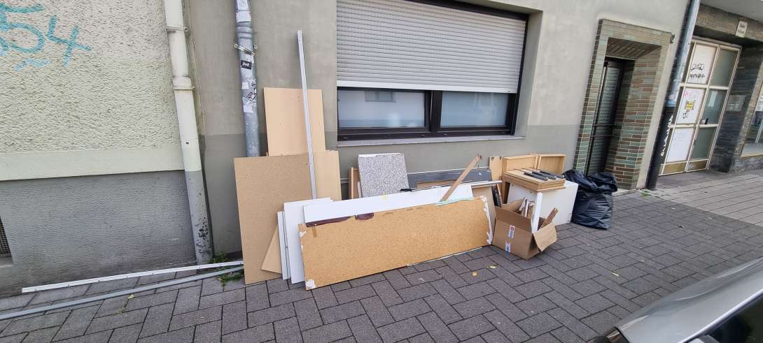 Bild zu gemeldetem Anliegen vom *2025-06-10 08:26:34