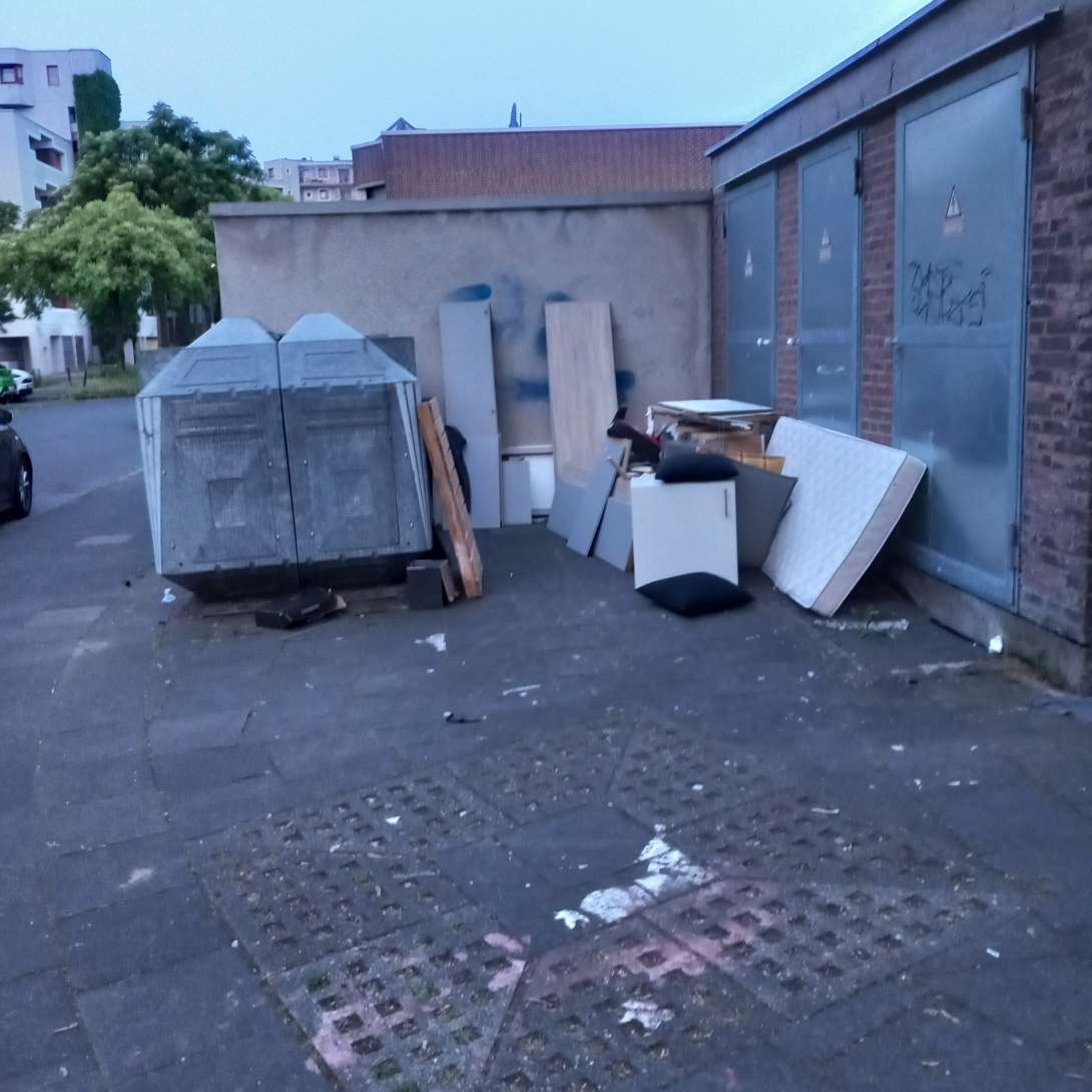 Bild zu gemeldetem Anliegen vom *2025-06-04 14:58:16