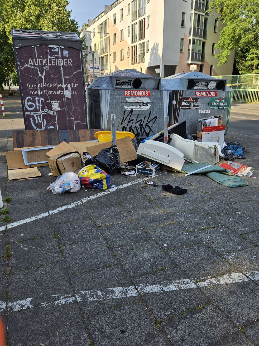 Bild zu gemeldetem Anliegen vom *2025-06-10 19:26:00