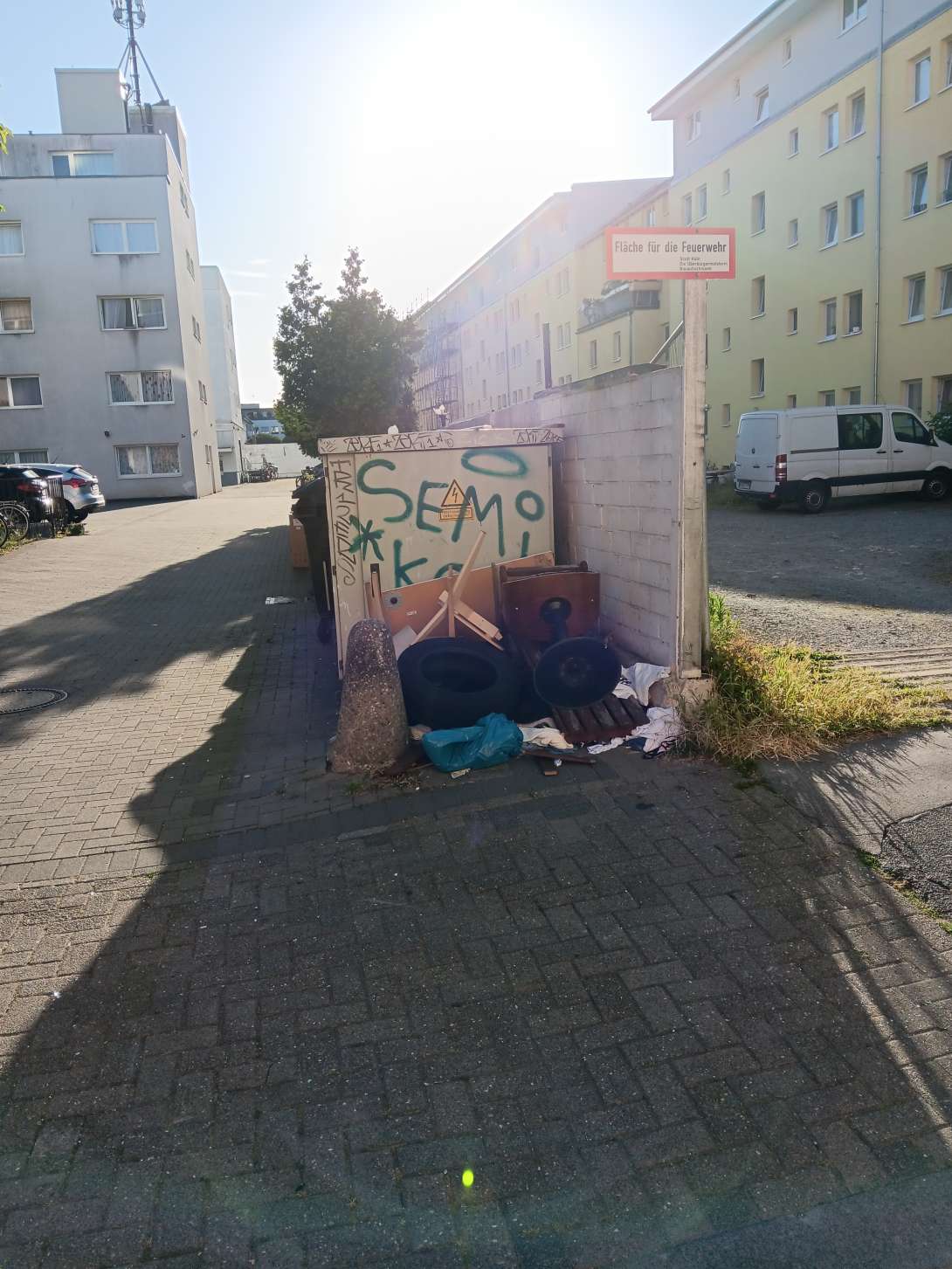 Bild zu gemeldetem Anliegen vom *2025-06-24 11:10:31