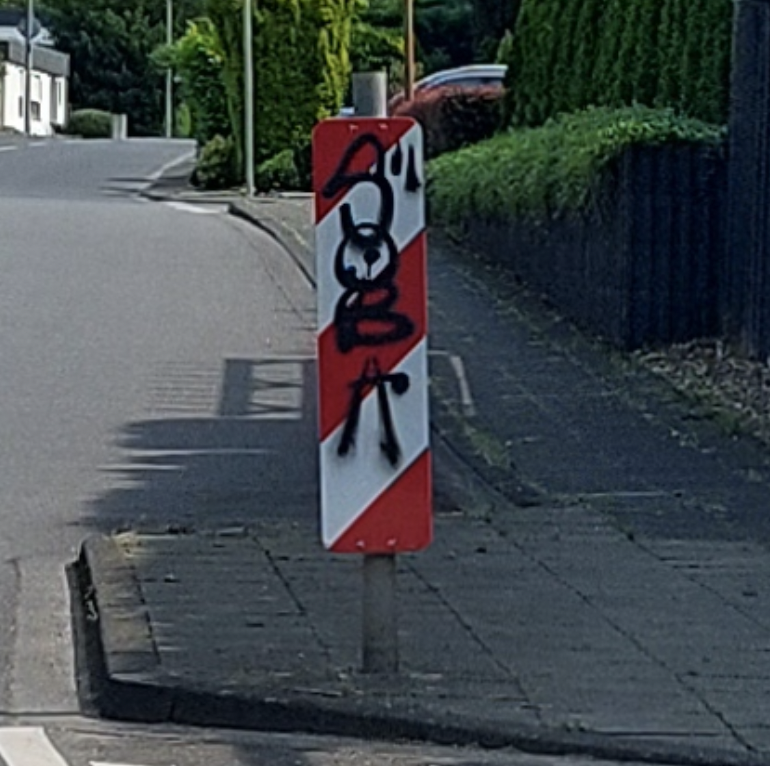 Bild zu gemeldetem Anliegen vom *2025-06-07 15:36:39