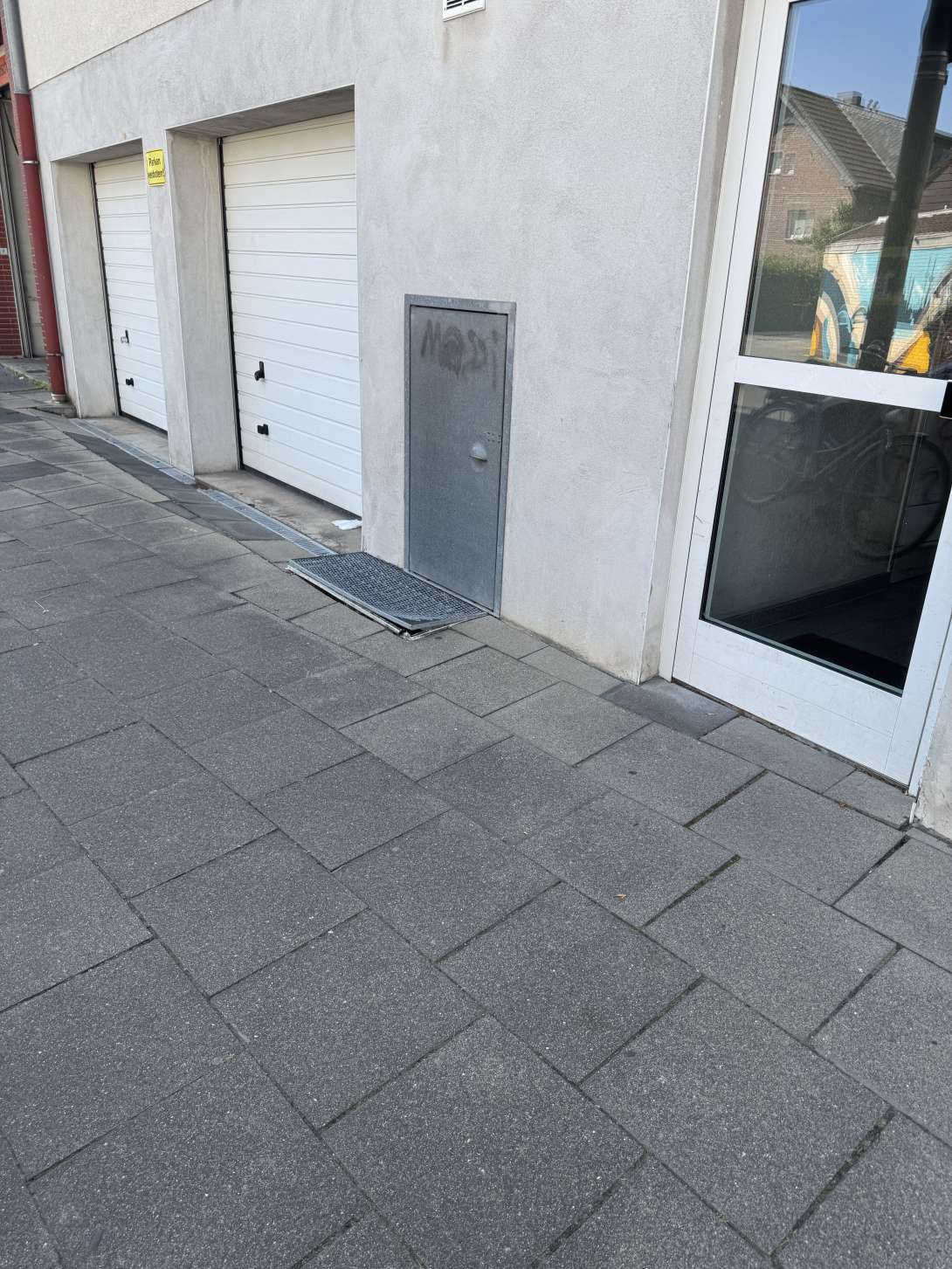 Bild zu gemeldetem Anliegen vom *2025-06-19 20:10:57