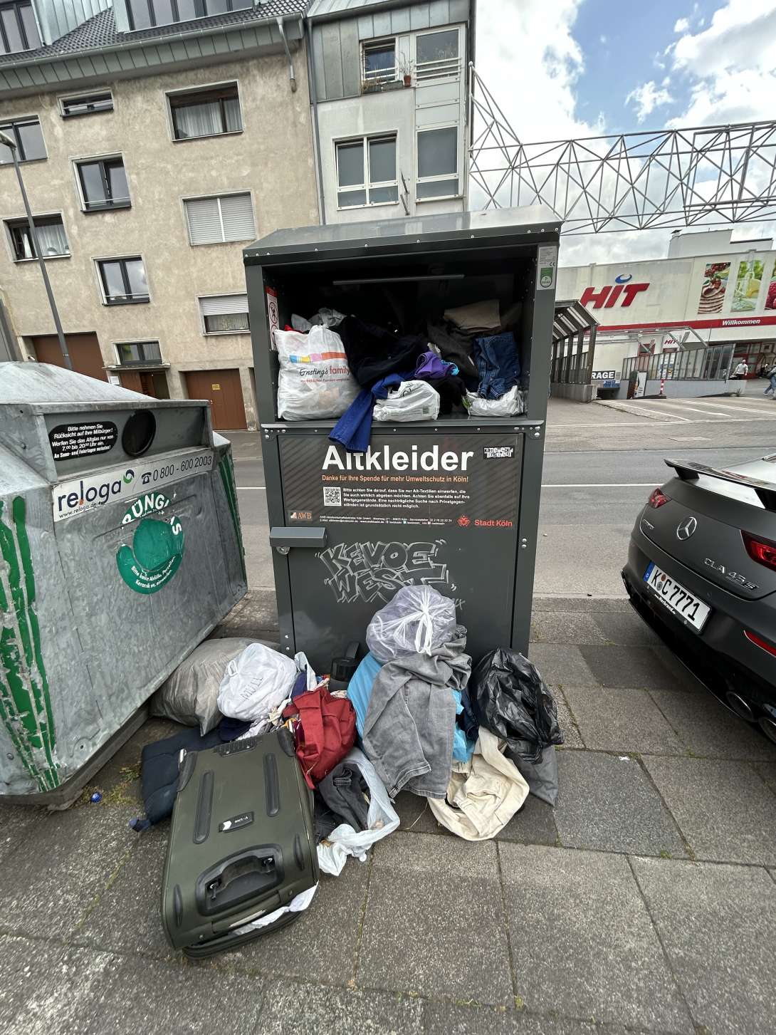 Bild zu gemeldetem Anliegen vom *2025-06-23 19:37:23