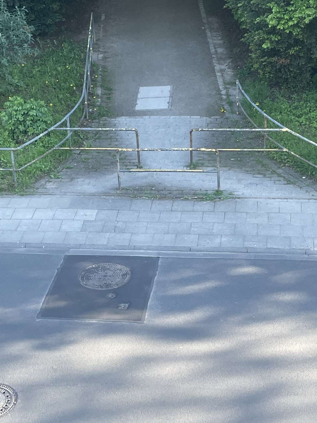 Bild zu gemeldetem Anliegen vom *2025-06-07 14:00:04