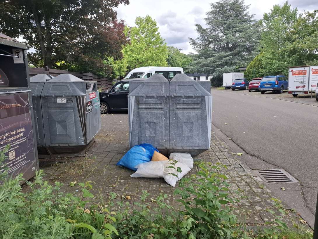 Bild zu gemeldetem Anliegen vom *2025-06-05 14:25:52