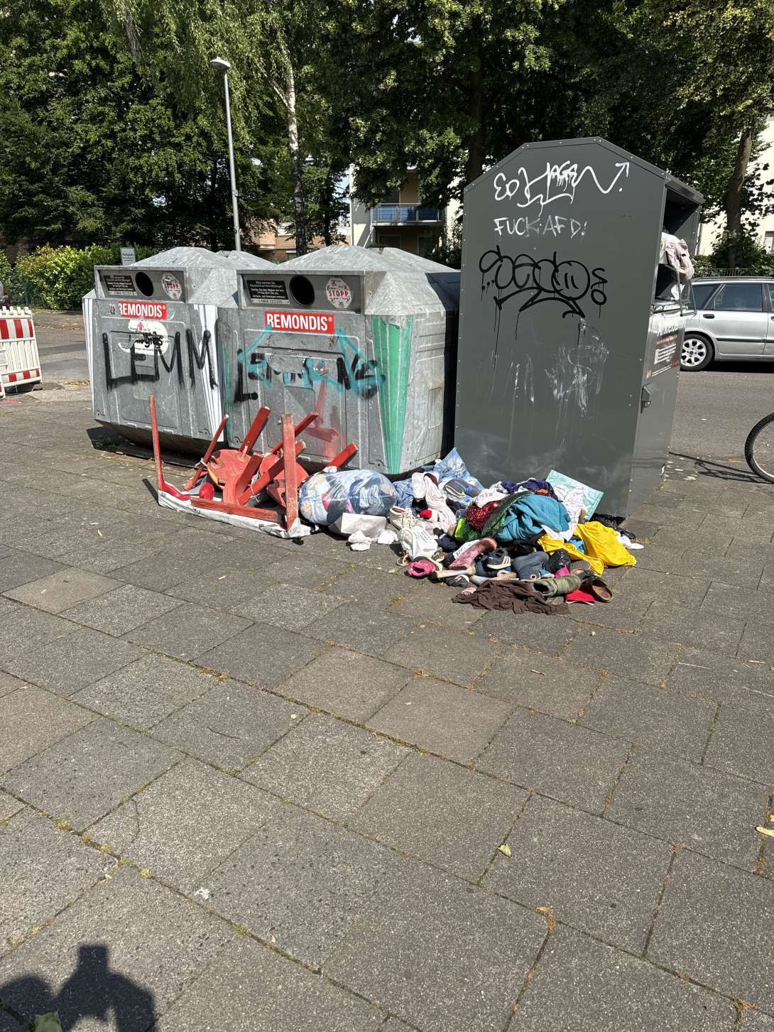 Bild zu gemeldetem Anliegen vom *2025-06-15 16:29:07