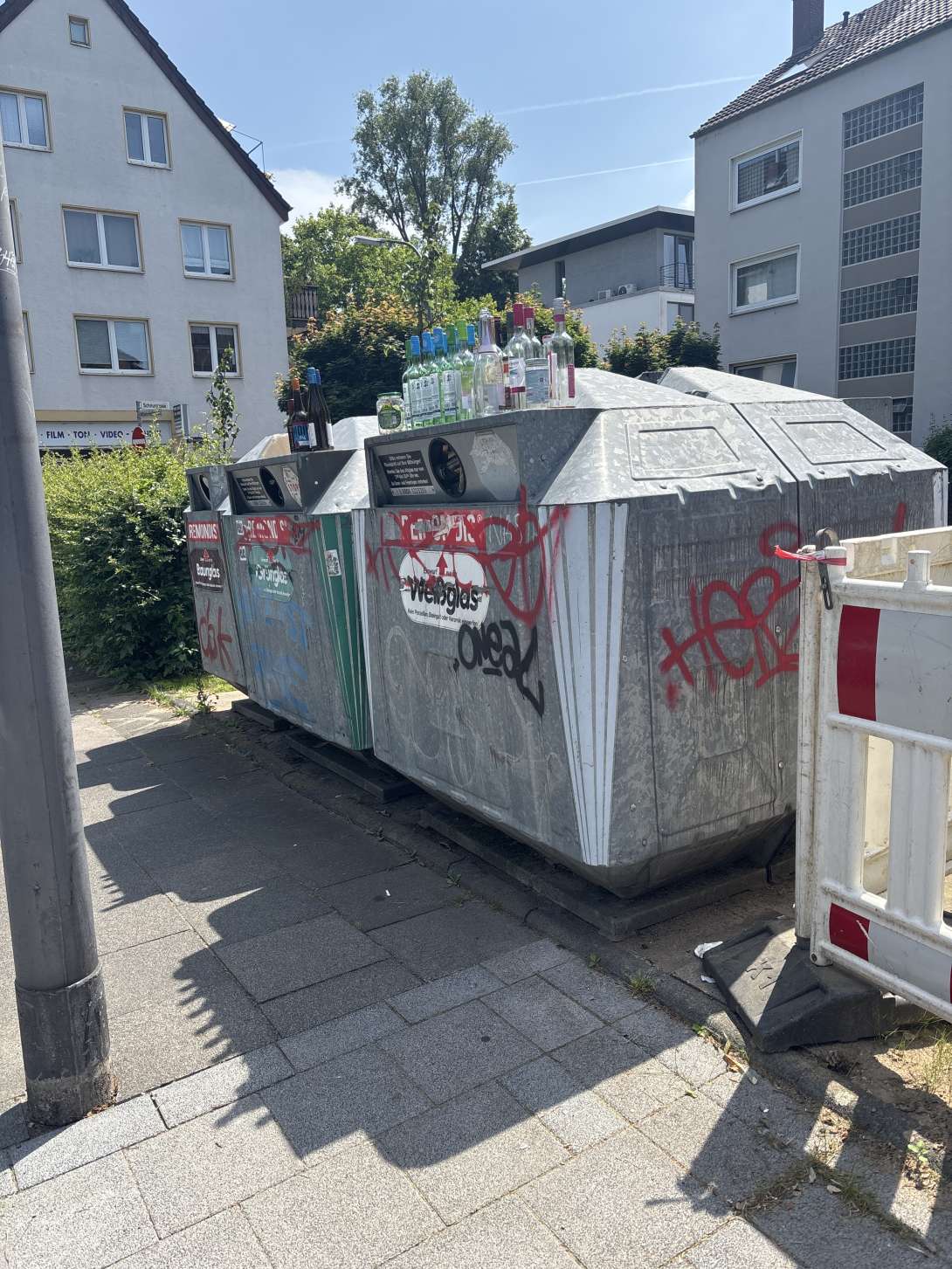 Bild zu gemeldetem Anliegen vom *2025-06-17 14:59:59