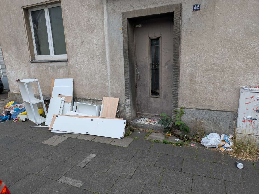 Bild zu gemeldetem Anliegen vom *2025-07-21 11:51:59