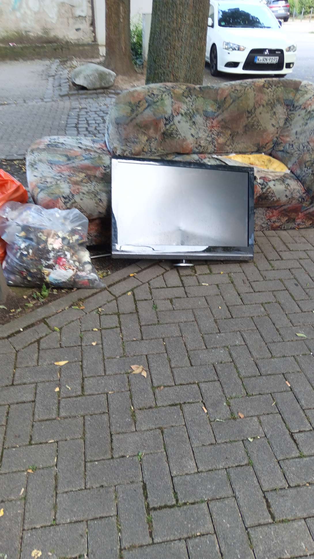 Bild zu gemeldetem Anliegen vom *2025-07-25 13:47:47
