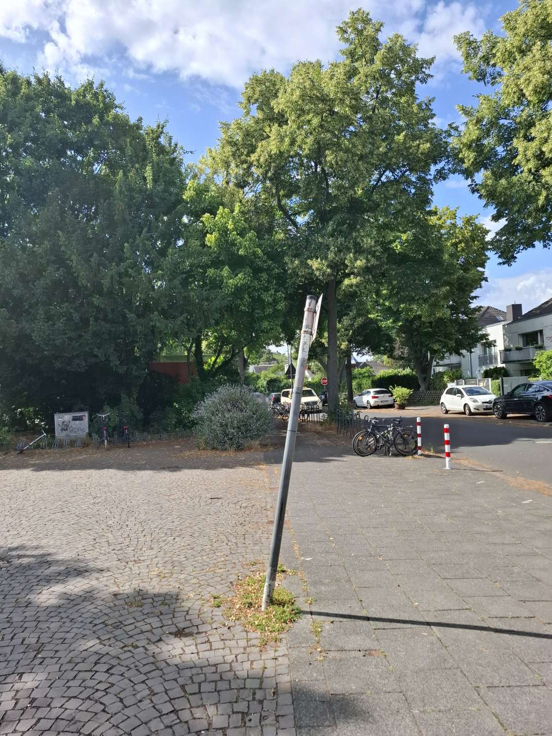 Bild zu gemeldetem Anliegen vom *2025-07-08 17:43:16